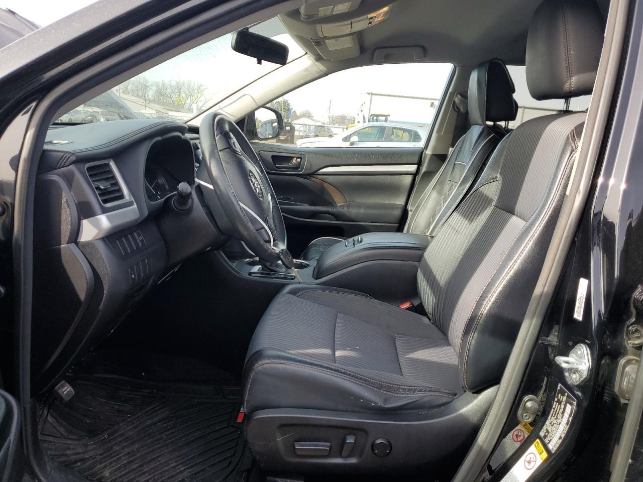 2015 TOYOTA HIGHLANDER - Image 7