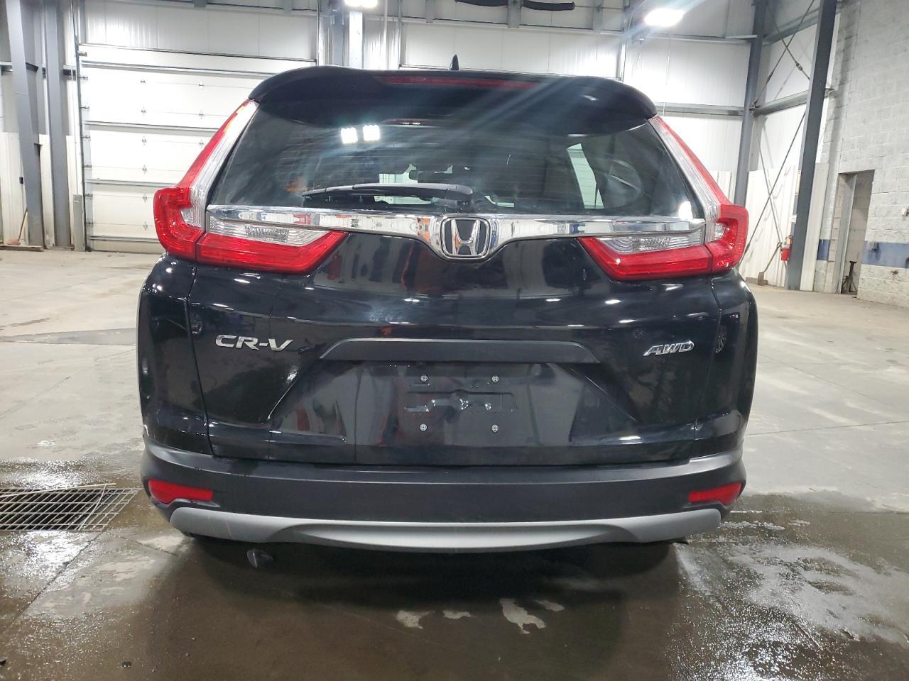2017 HONDA CR-V LX - Фото 6