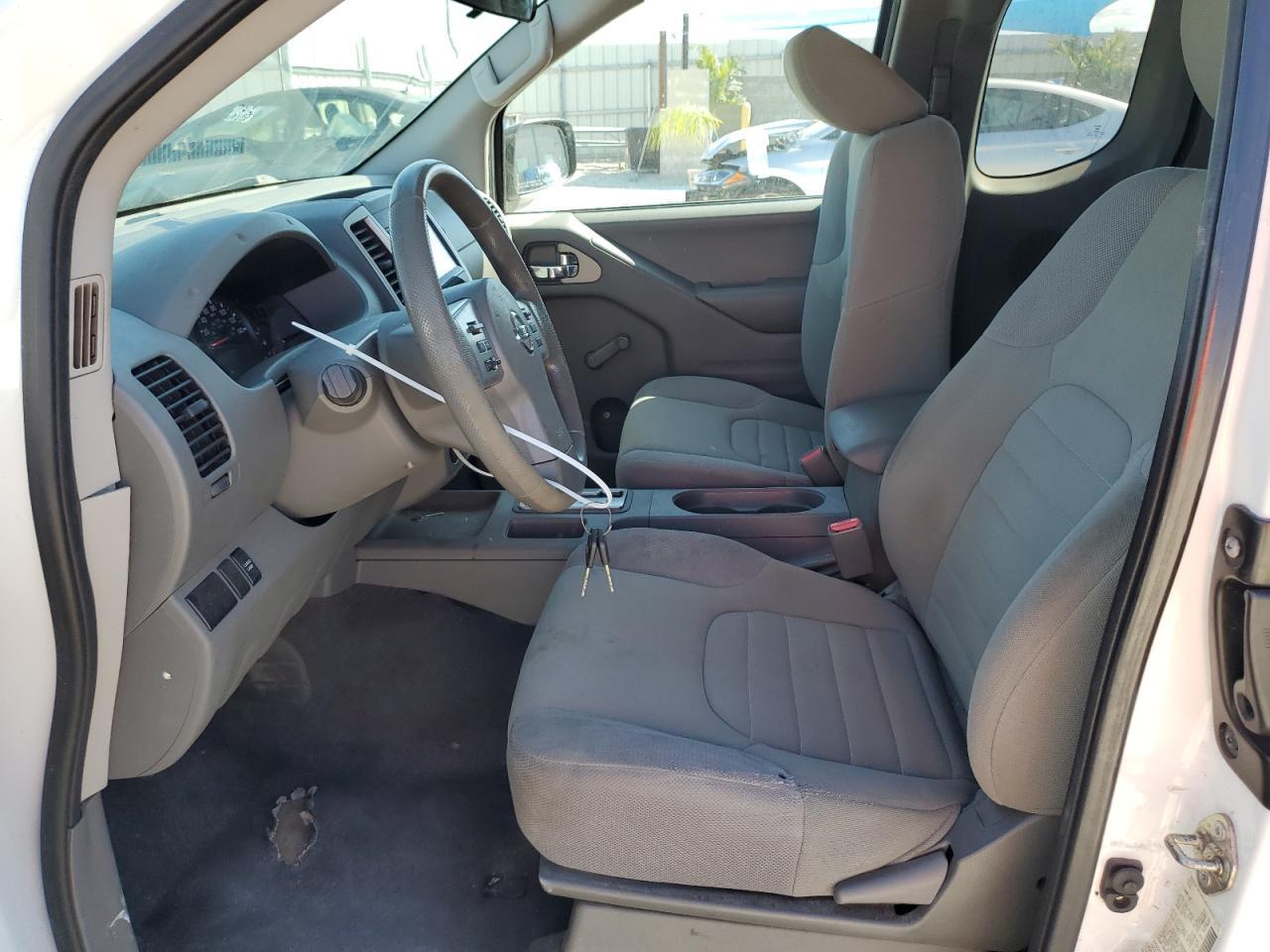 2019 NISSAN FRONTIER S - Фото 7