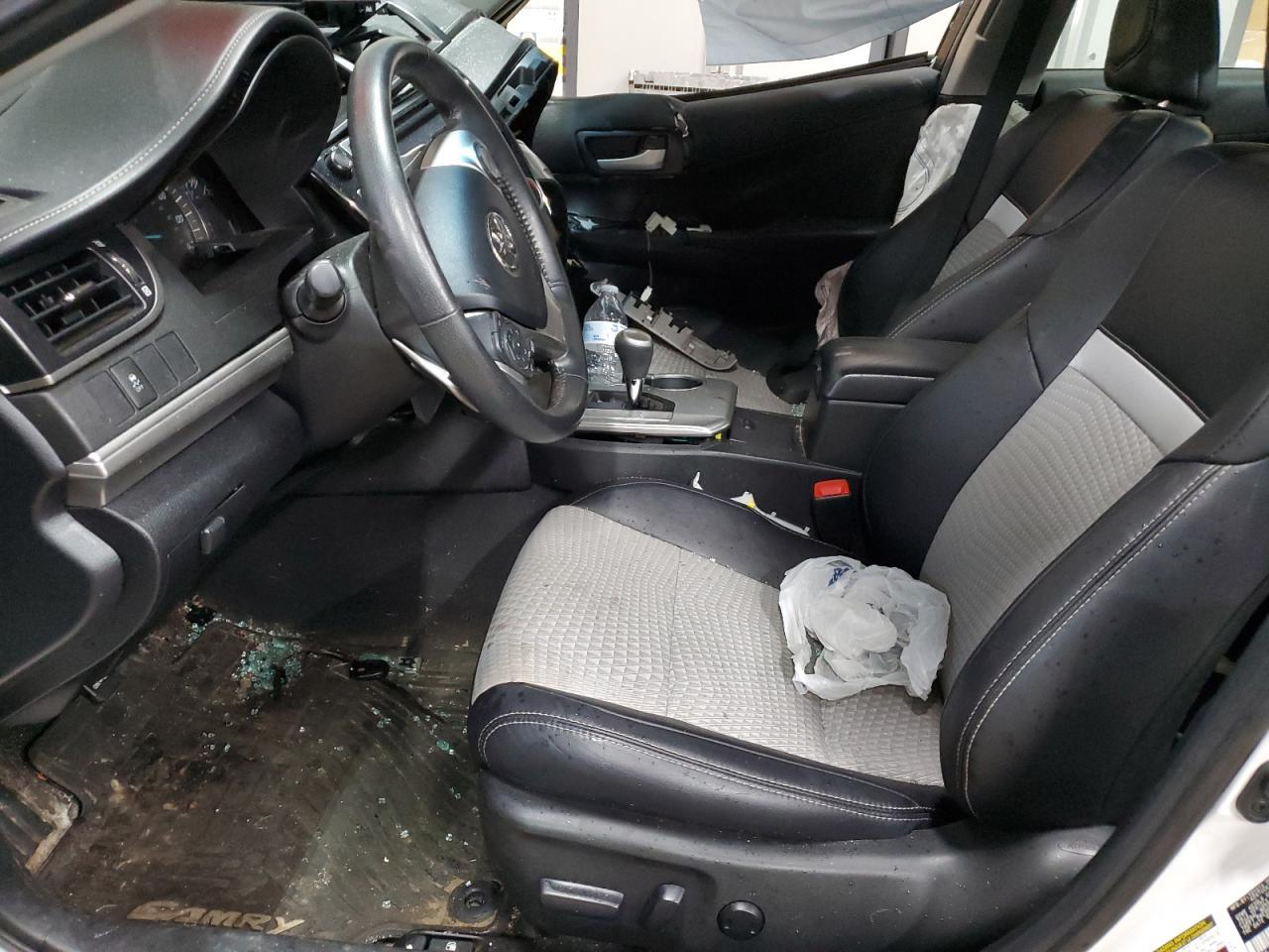 2013 TOYOTA CAMRY L - Image 7