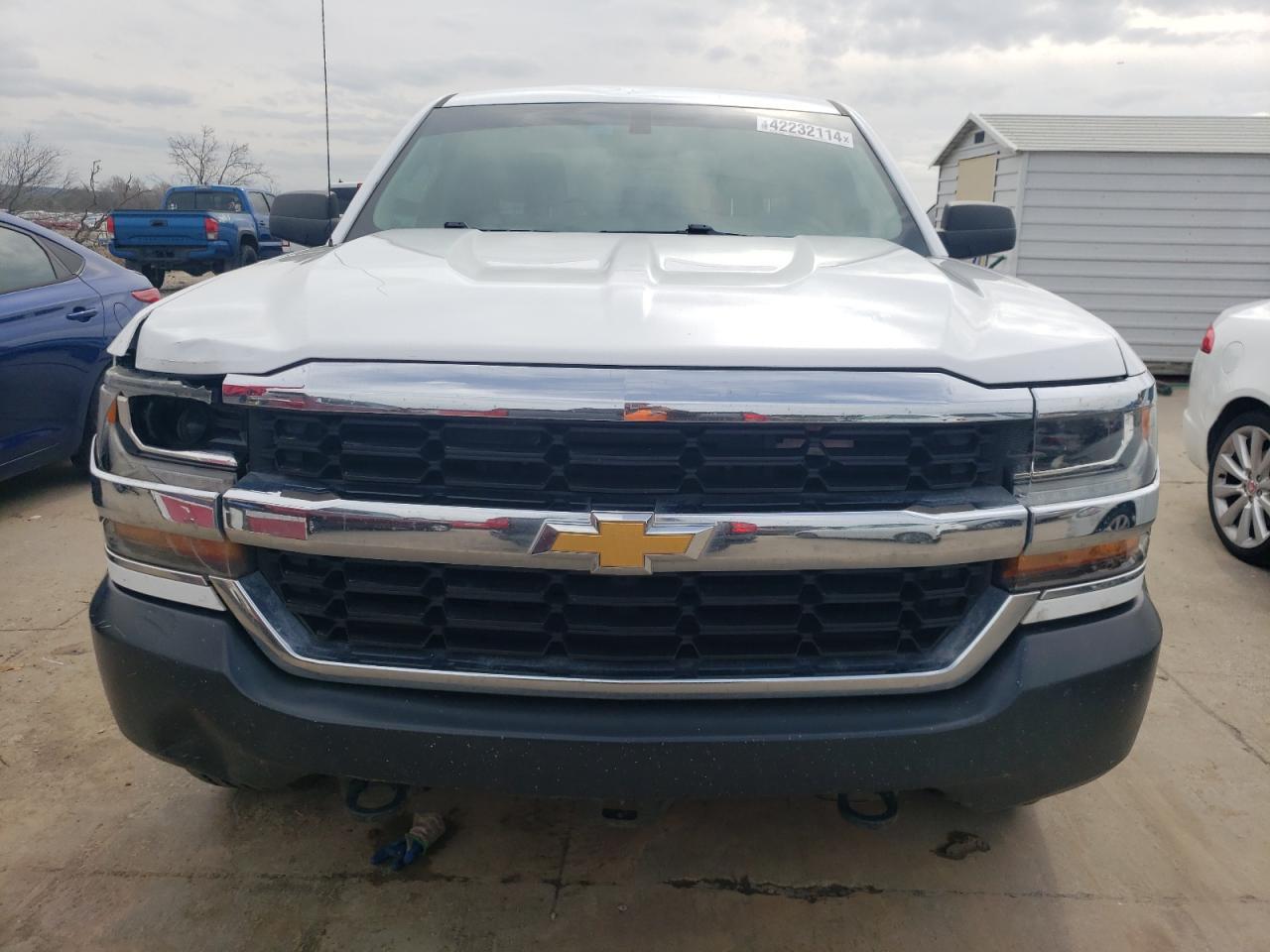 2018 CHEVROLET SILVERADO - Фото 5