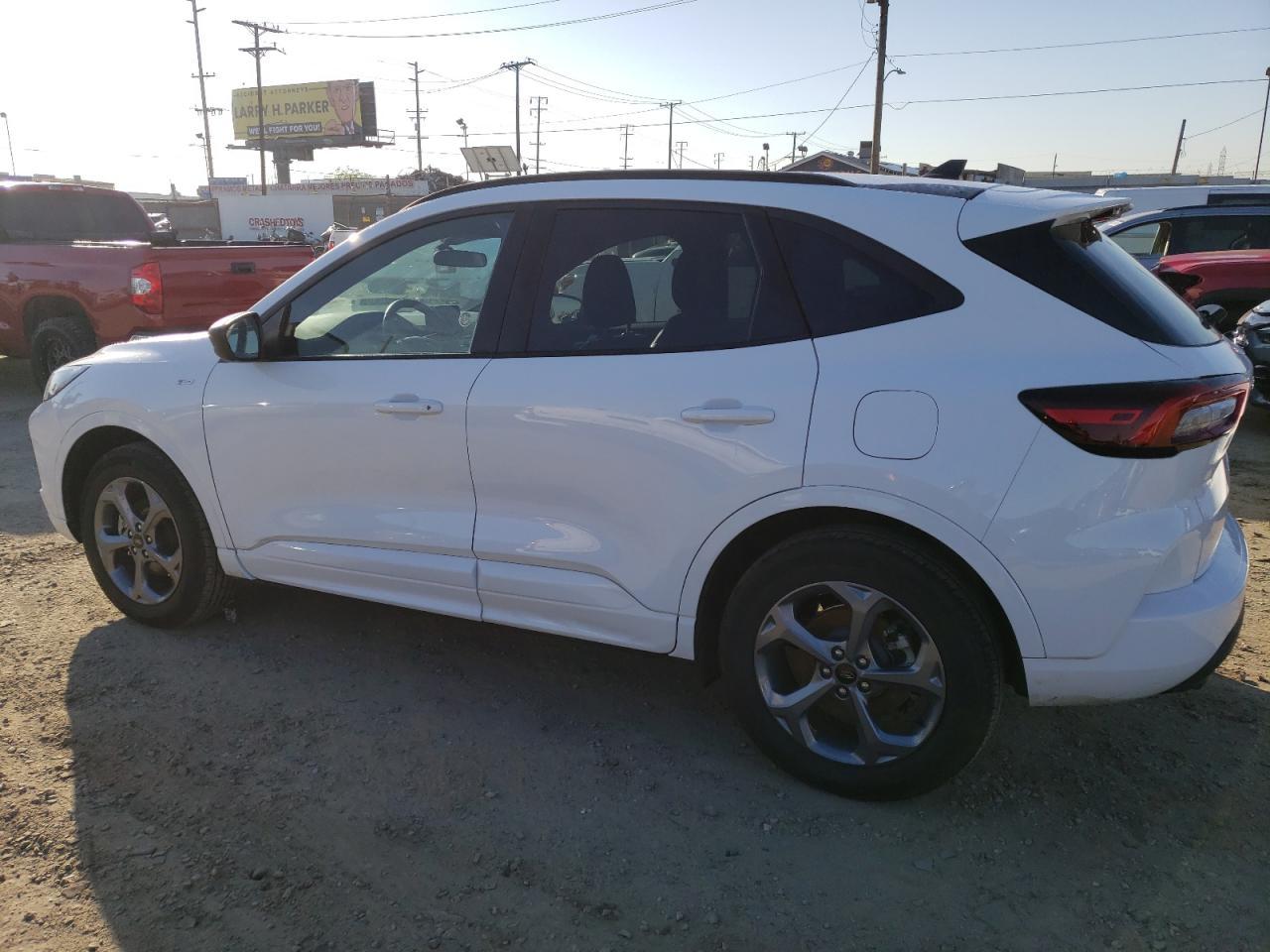 2023 FORD ESCAPE ST - Фото 2