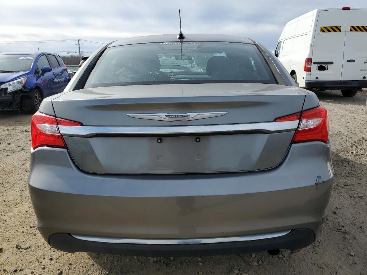 2012 CHRYSLER 200 LX - Image 6