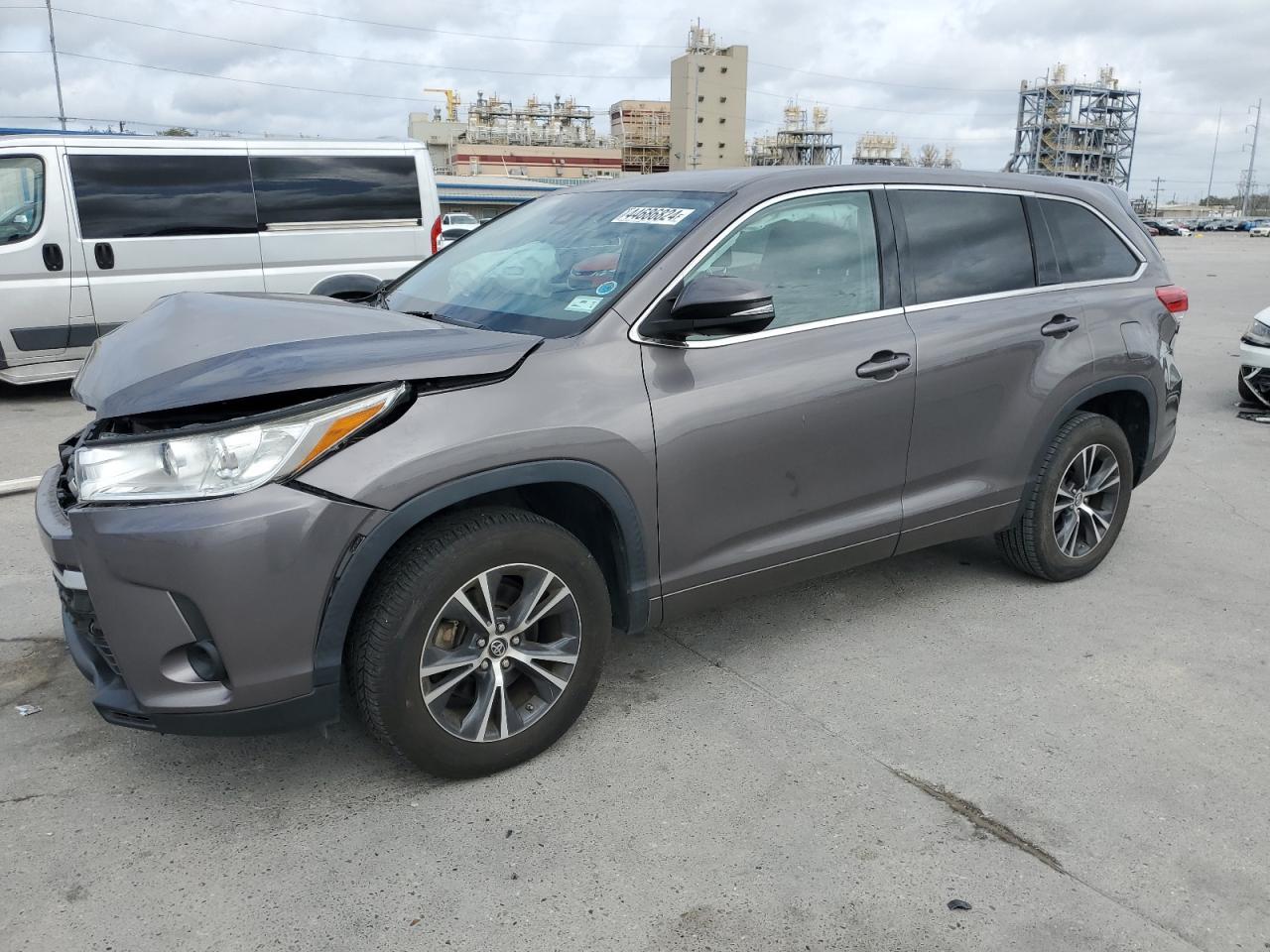 2018 TOYOTA HIGHLANDER car image