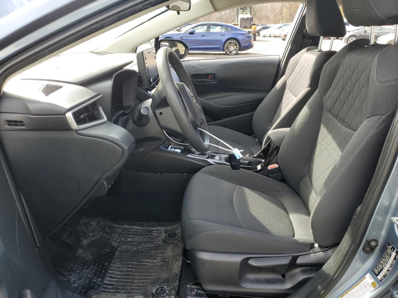 2022 TOYOTA COROLLA LE - Фото 7