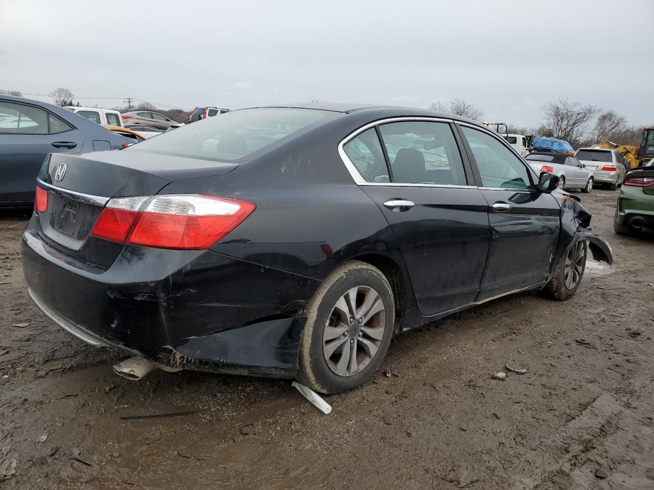 2014 HONDA ACCORD LX - Фото 3
