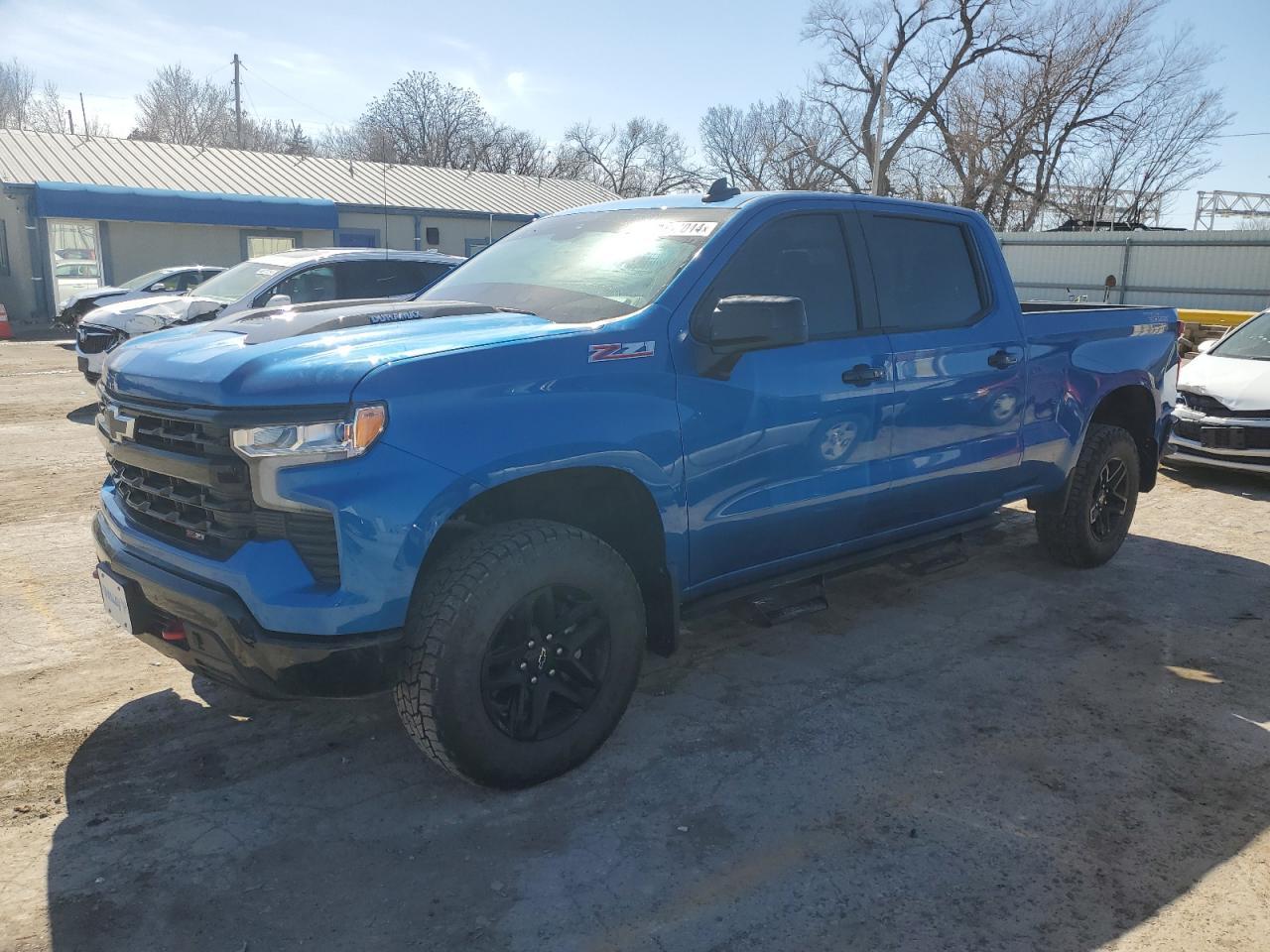 2024 CHEVROLET SILVERADO car image