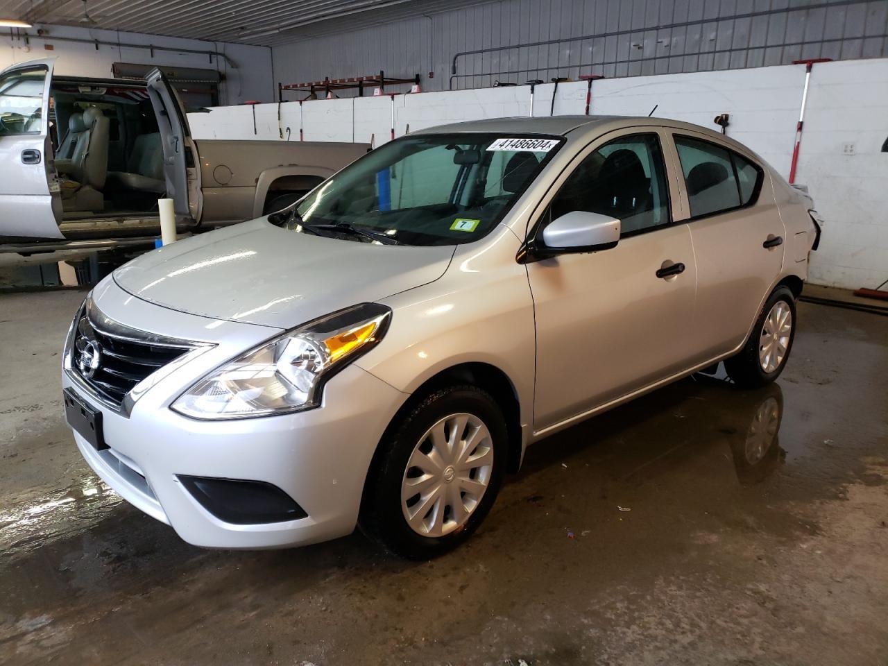 2019 NISSAN VERSA S car image