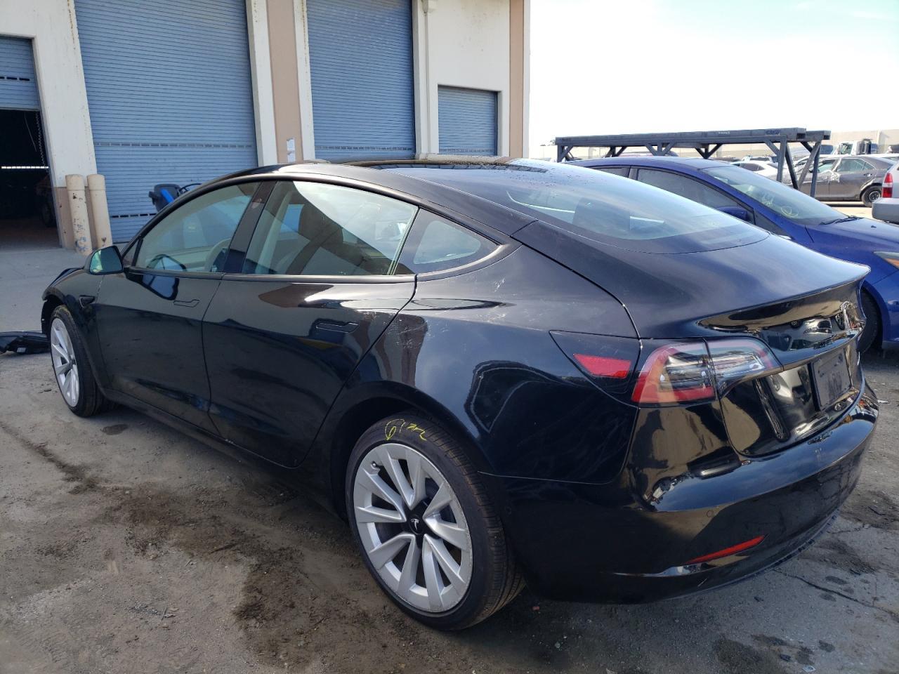 2022 TESLA MODEL 3 - Image 2
