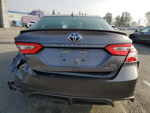 2020 Toyota Camry Se - Фото 6