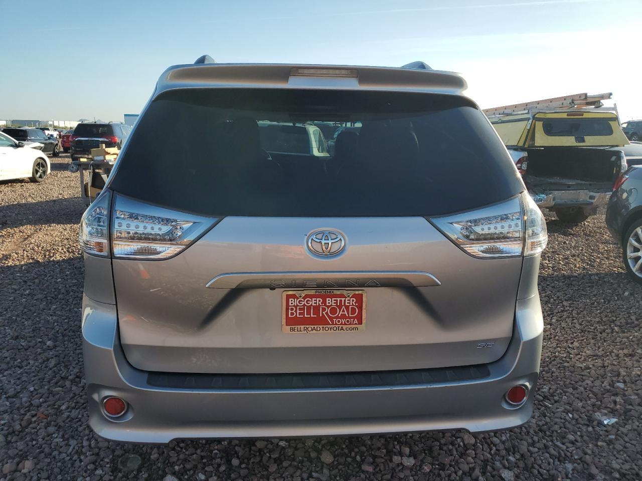 2015 TOYOTA SIENNA SPO - Фото 6
