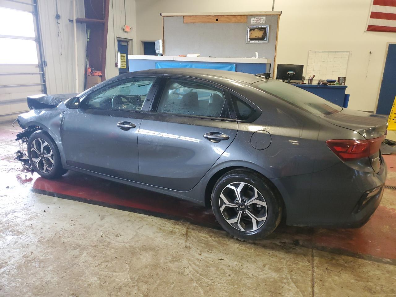 2021 KIA FORTE FE - Фото 2