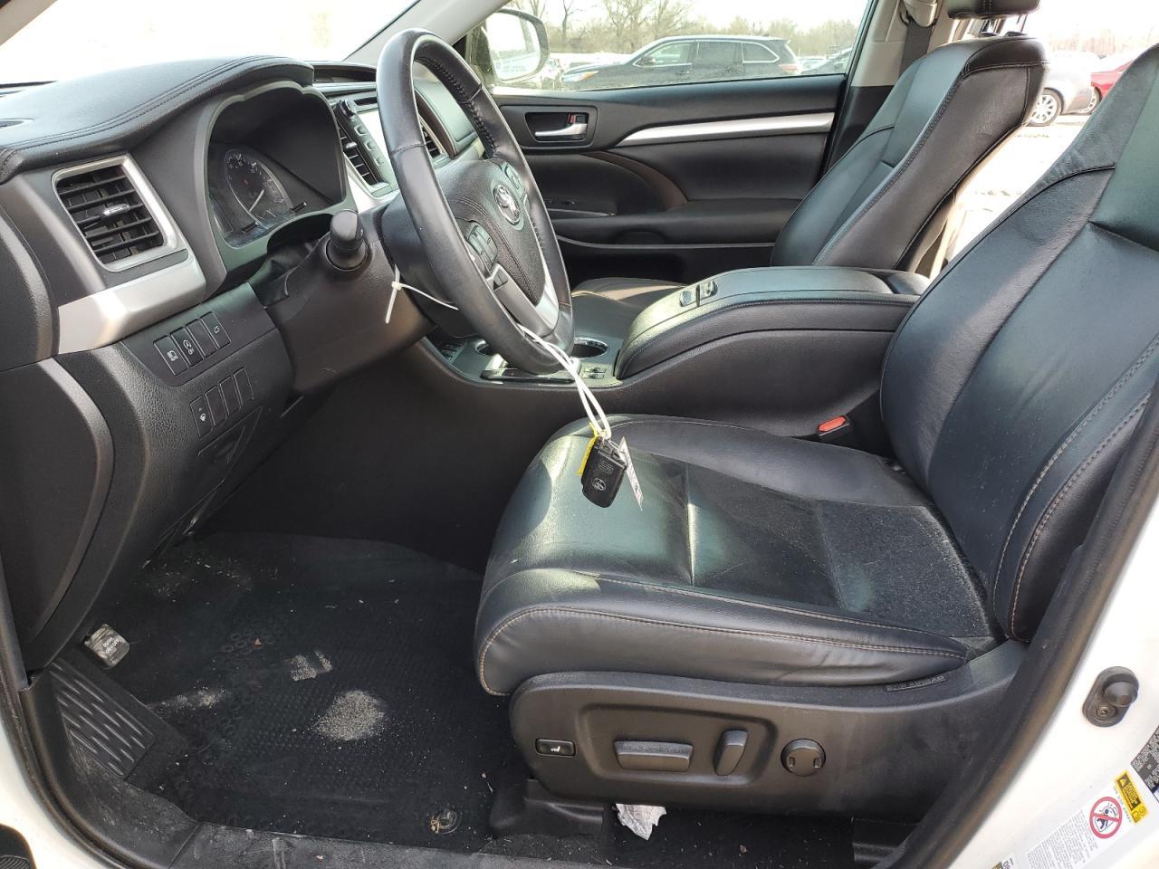 2019 TOYOTA HIGHLANDER - Image 7