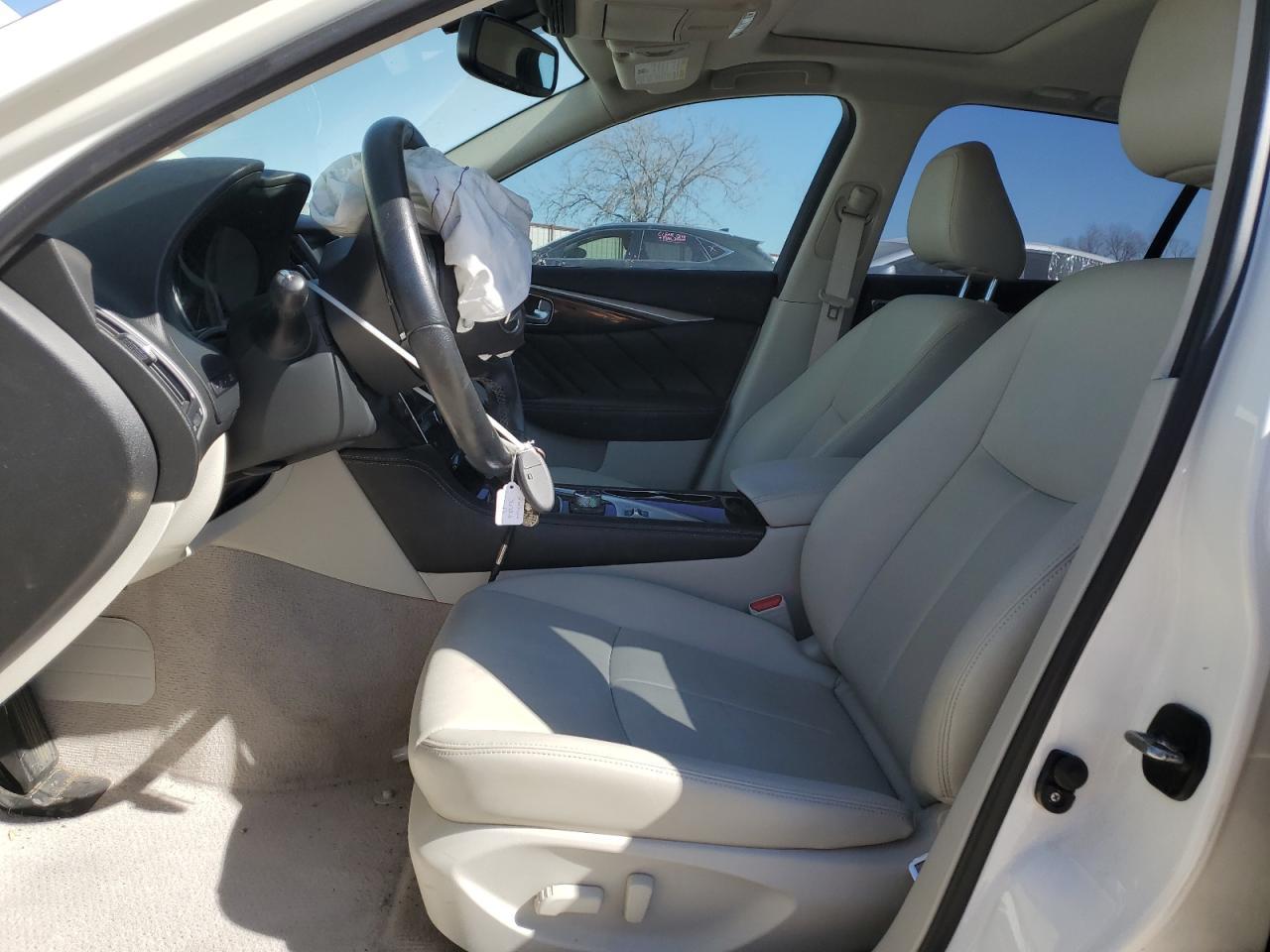 2018 INFINITI Q50 LUXE - Фото 7