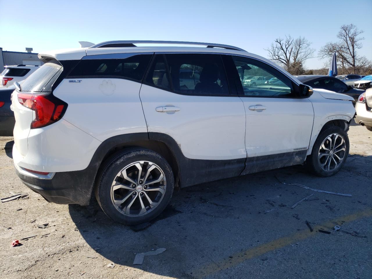 2019 GMC TERRAIN SL - Фото 3