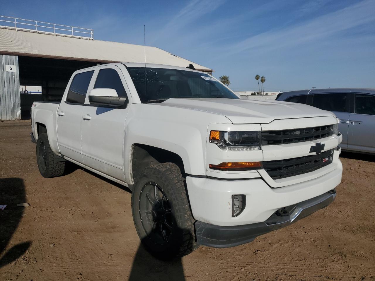2018 CHEVROLET SILVERADO - Фото 4