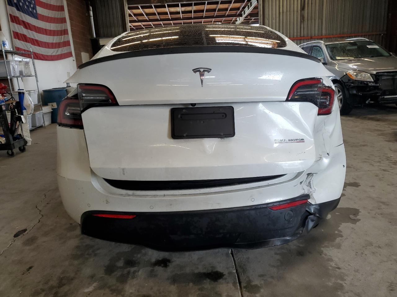 2022 TESLA MODEL Y - Фото 6