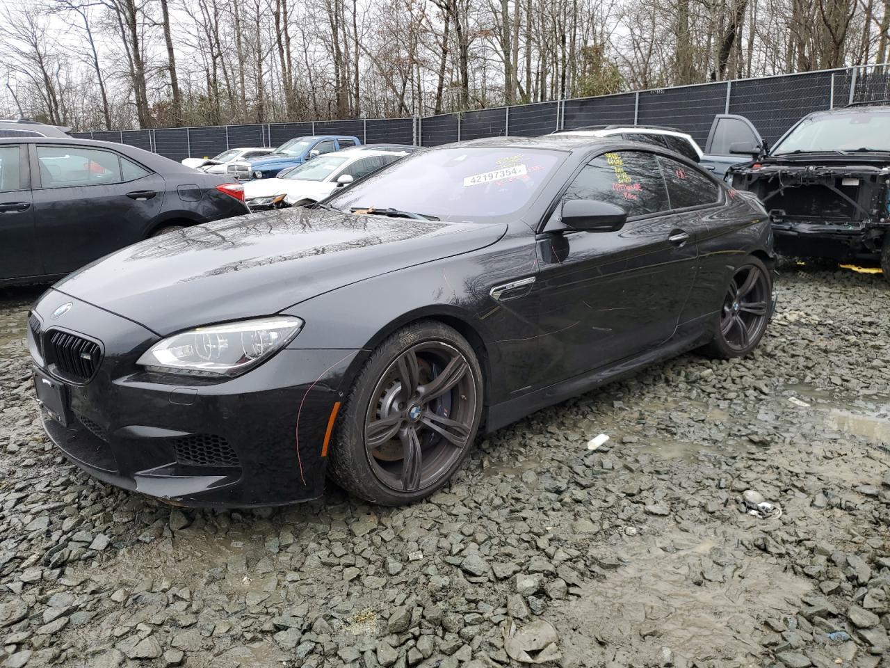 2013 BMW M6 car image