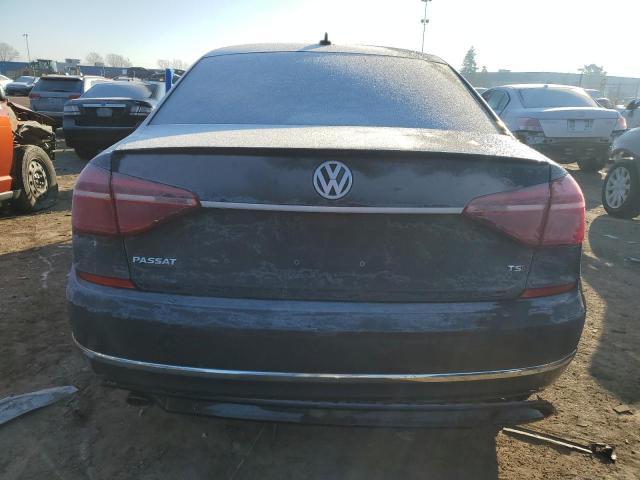 2017 Volkswagen Passat R-Line - Фото 6