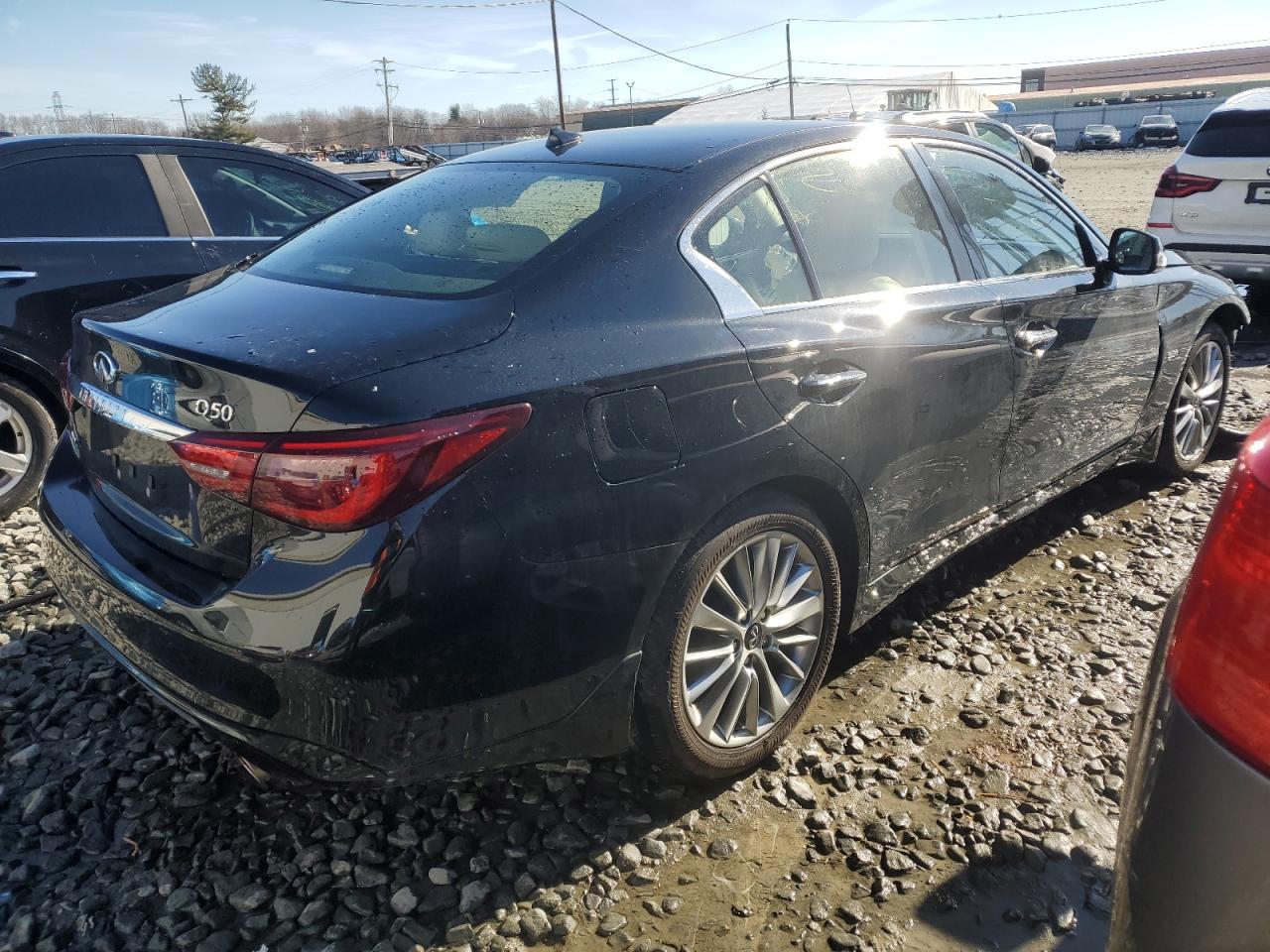 2019 INFINITI Q50 LUXE - Фото 3