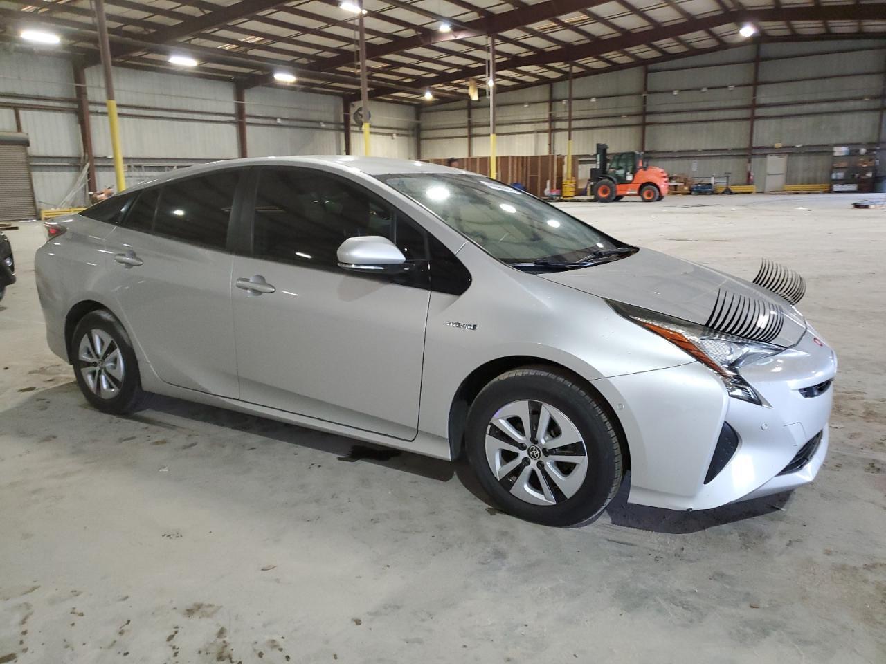 2018 TOYOTA PRIUS - Image 4