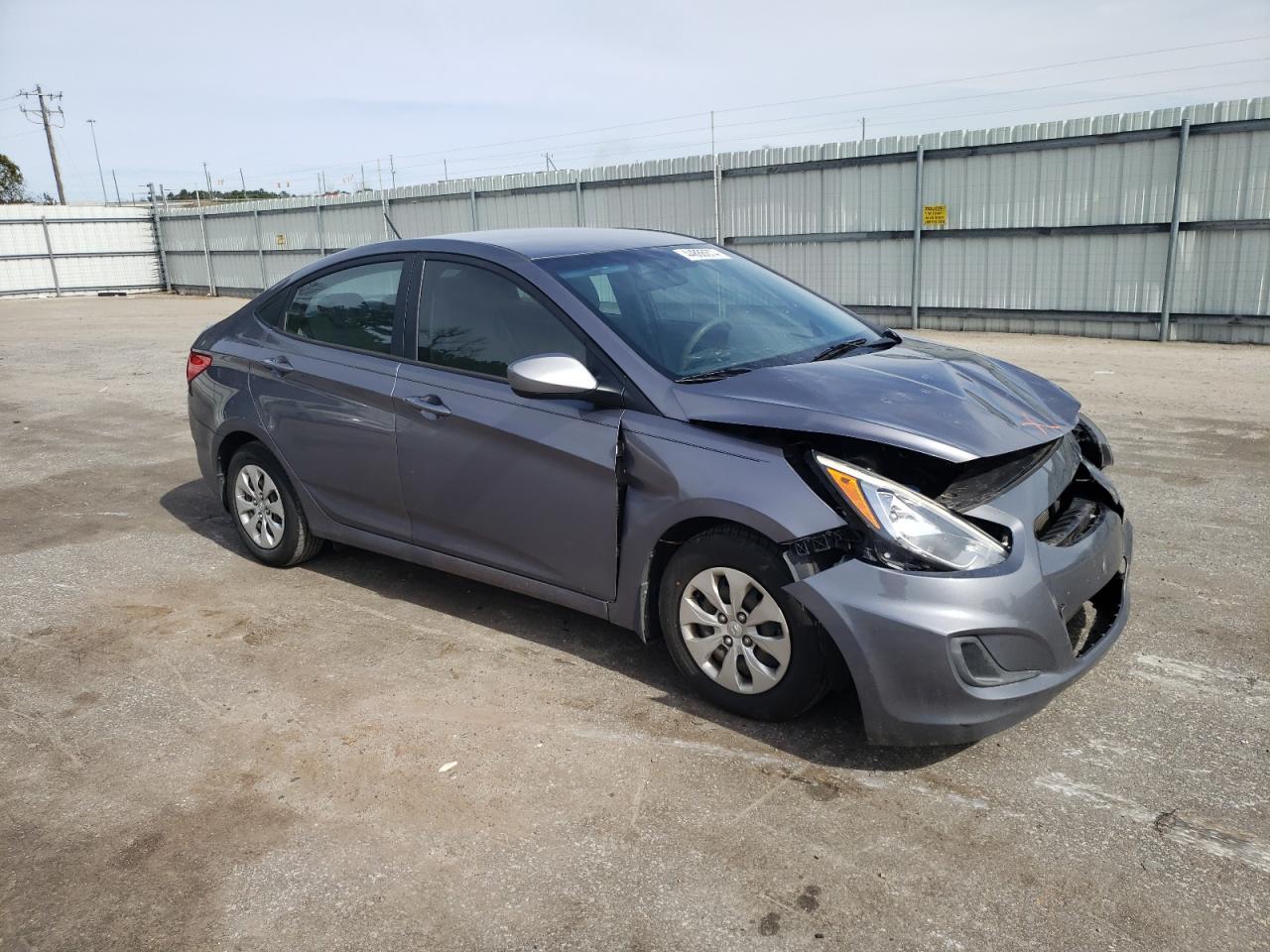 2016 HYUNDAI ACCENT SE - Фото 4