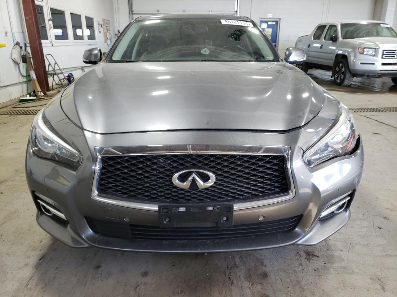 2016 INFINITI Q50 PREMIU - Фото 5