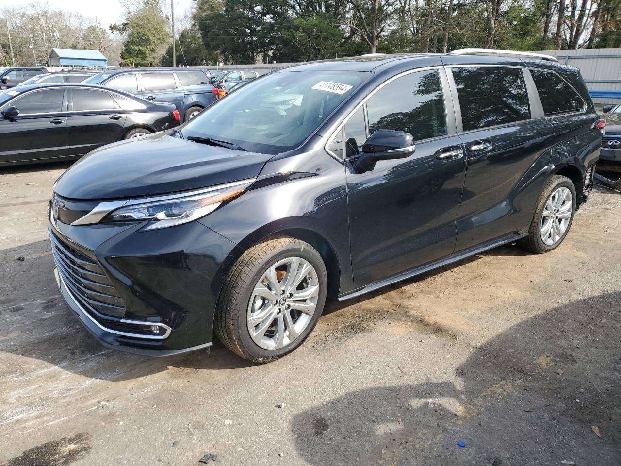 2023 TOYOTA SIENNA LIM
