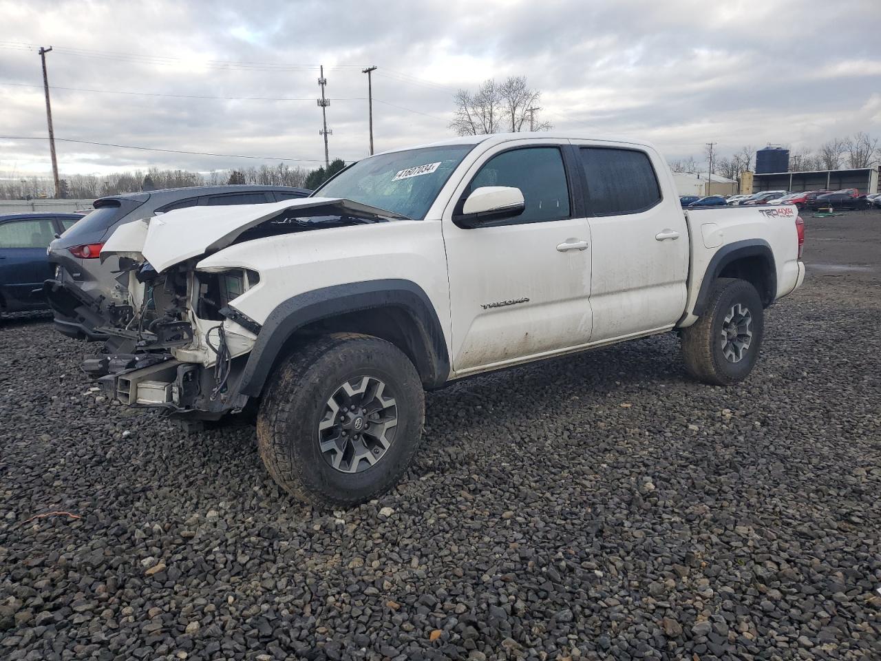 2018 TOYOTA TACOMA DOU car image