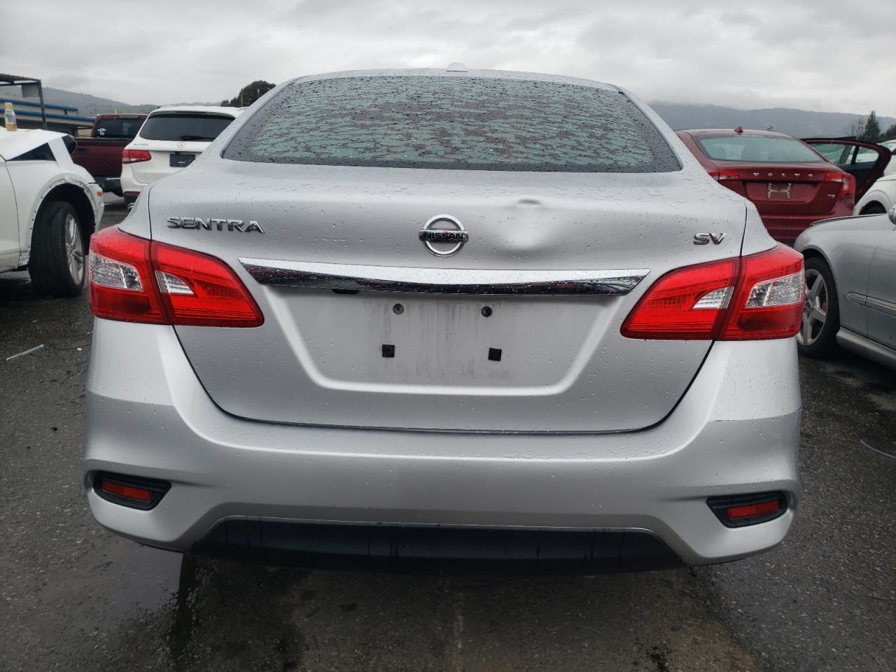 2018 NISSAN SENTRA S - Фото 6