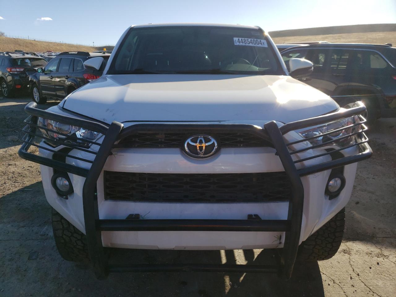 2017 TOYOTA 4RUNNER SR - Image 5