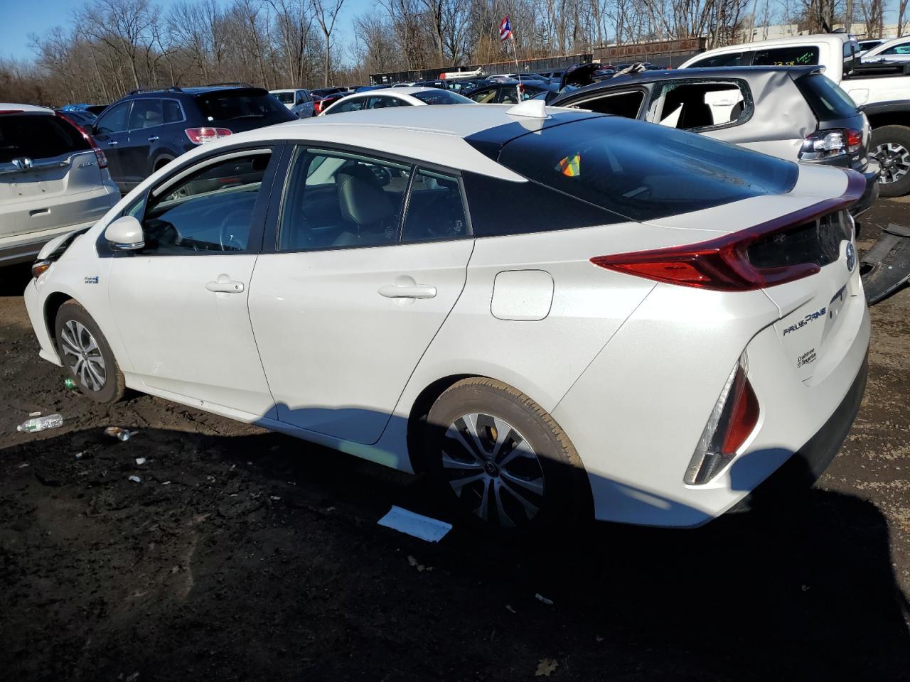 2022 TOYOTA PRIUS PRIM - Image 2