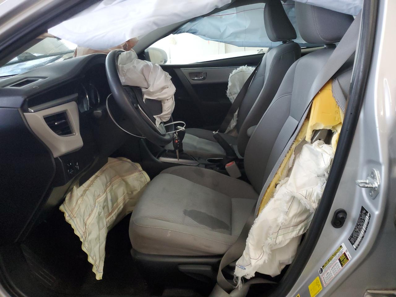 2016 TOYOTA COROLLA L - Фото 7