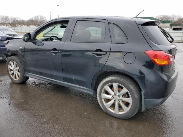 2015 MITSUBISHI OUTLANDER - Image 2
