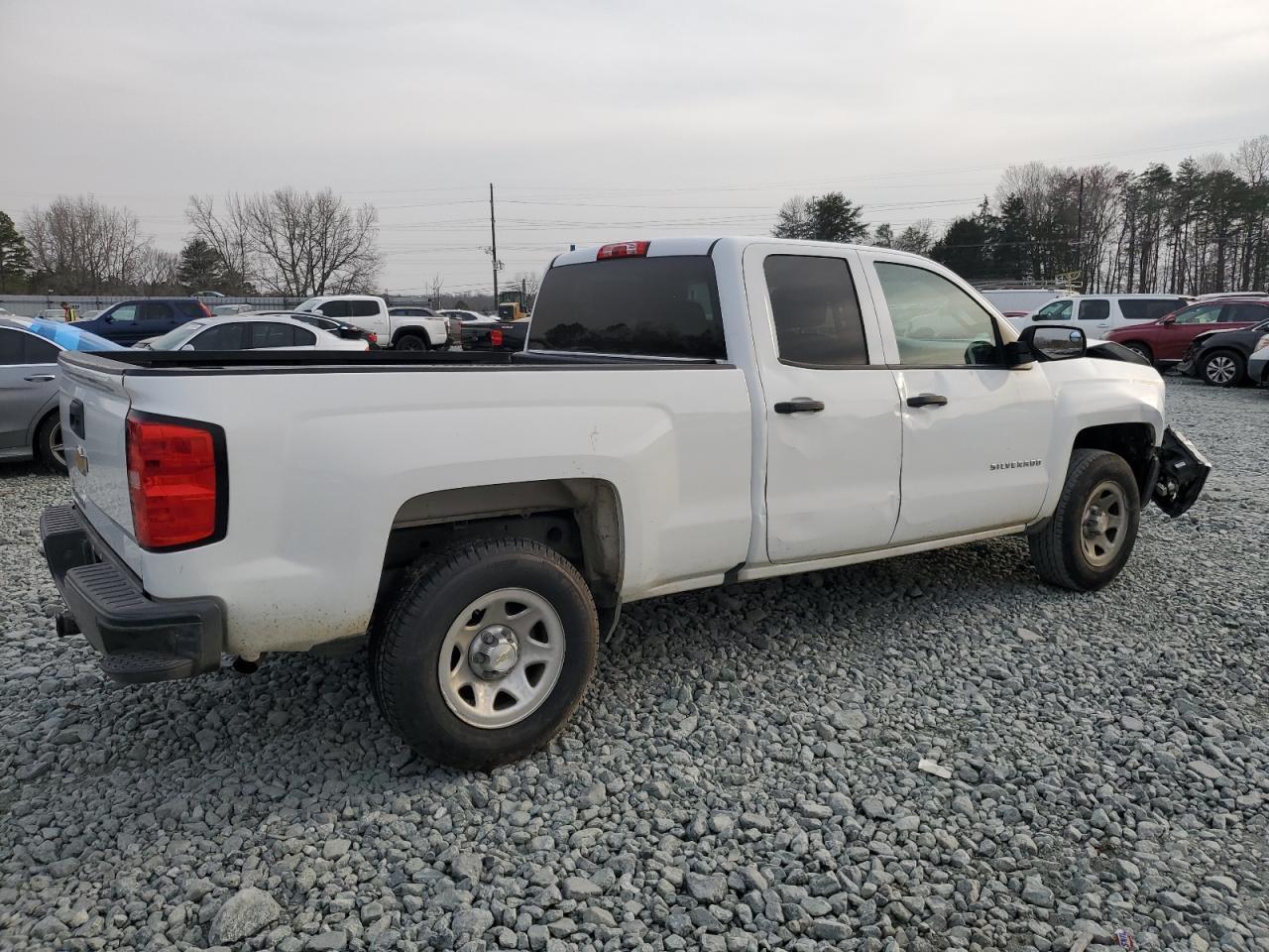 2018 CHEVROLET SILVERADO - Фото 3
