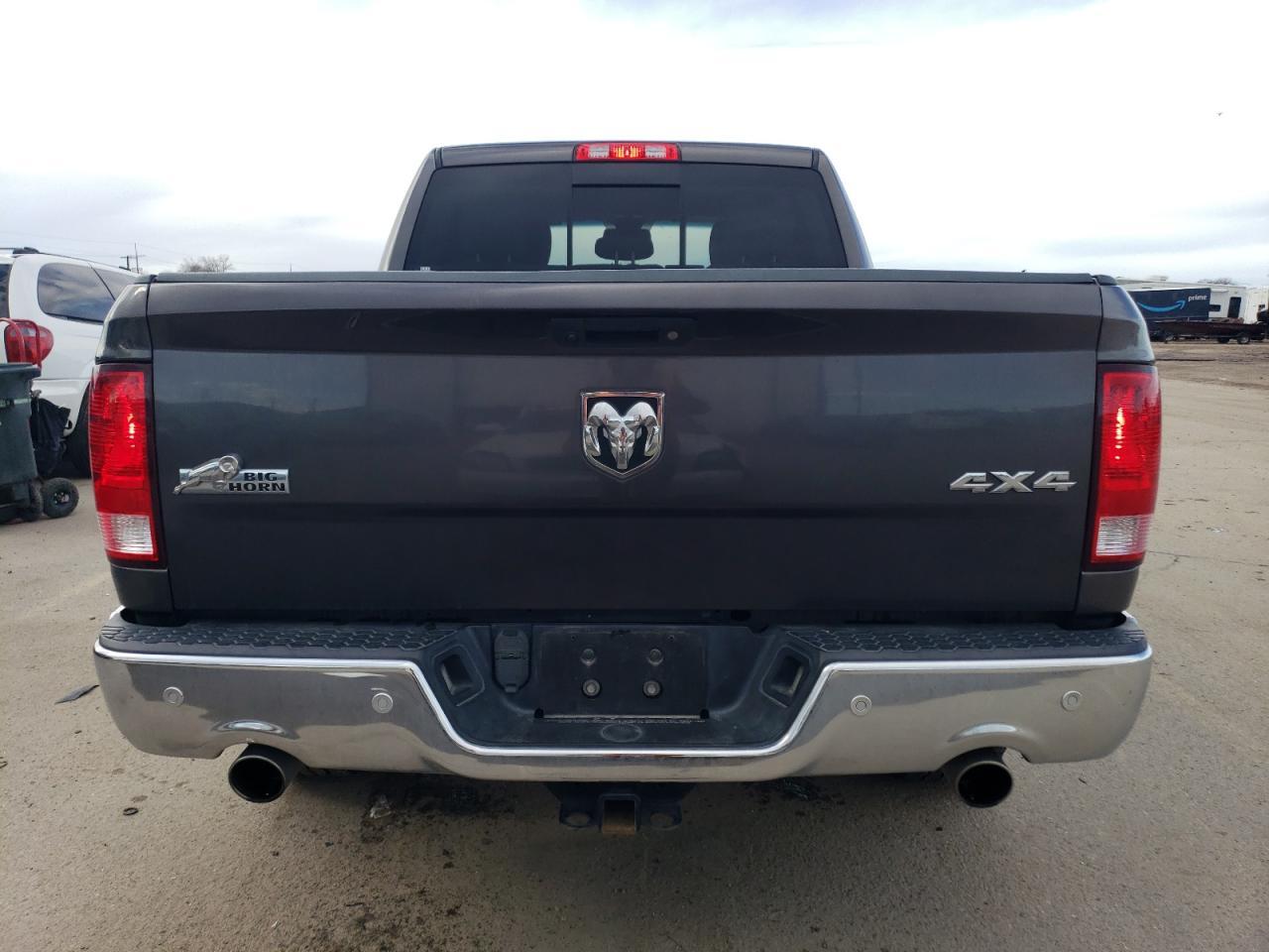 2017 RAM 1500 SLT - Image 6