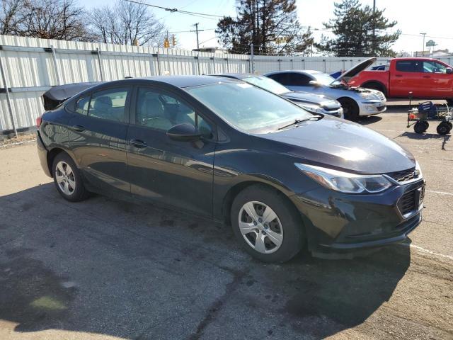 2017 Chevrolet Cruze Ls - Фото 4