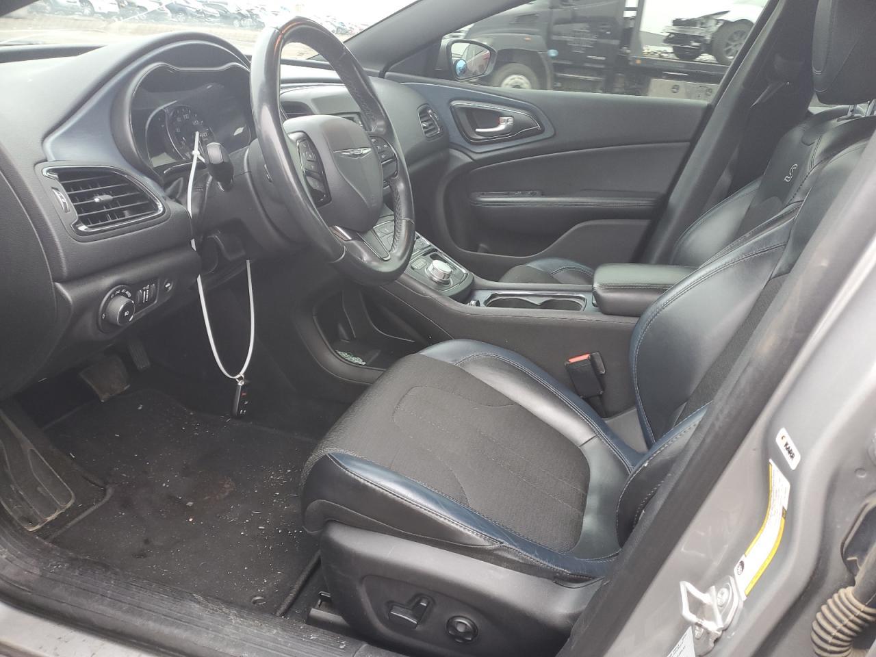 2015 CHRYSLER 200 S - Фото 7