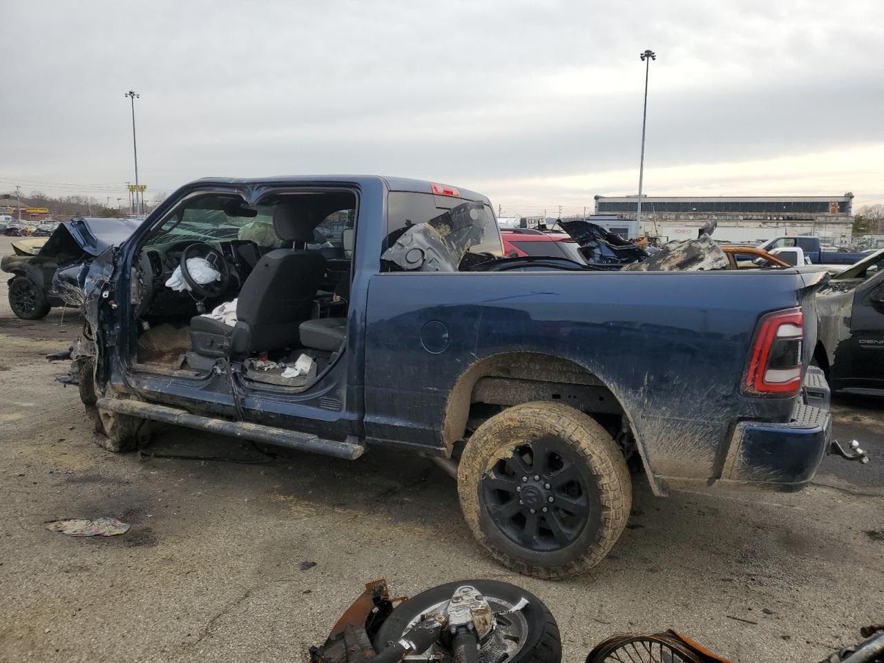 2022 RAM 2500 BIG H - Image 2