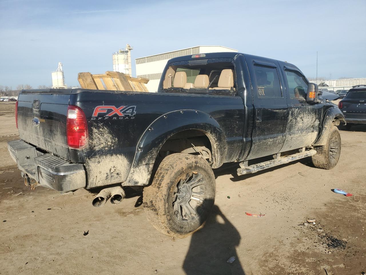 2012 FORD F250 SUPER - Фото 3