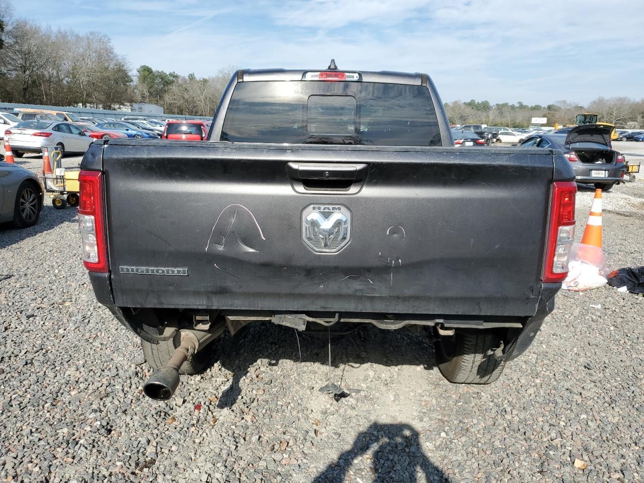 2019 RAM 1500 BIG H - Image 6