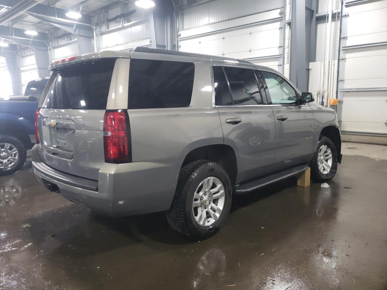 2017 CHEVROLET TAHOE K150 - Image 3