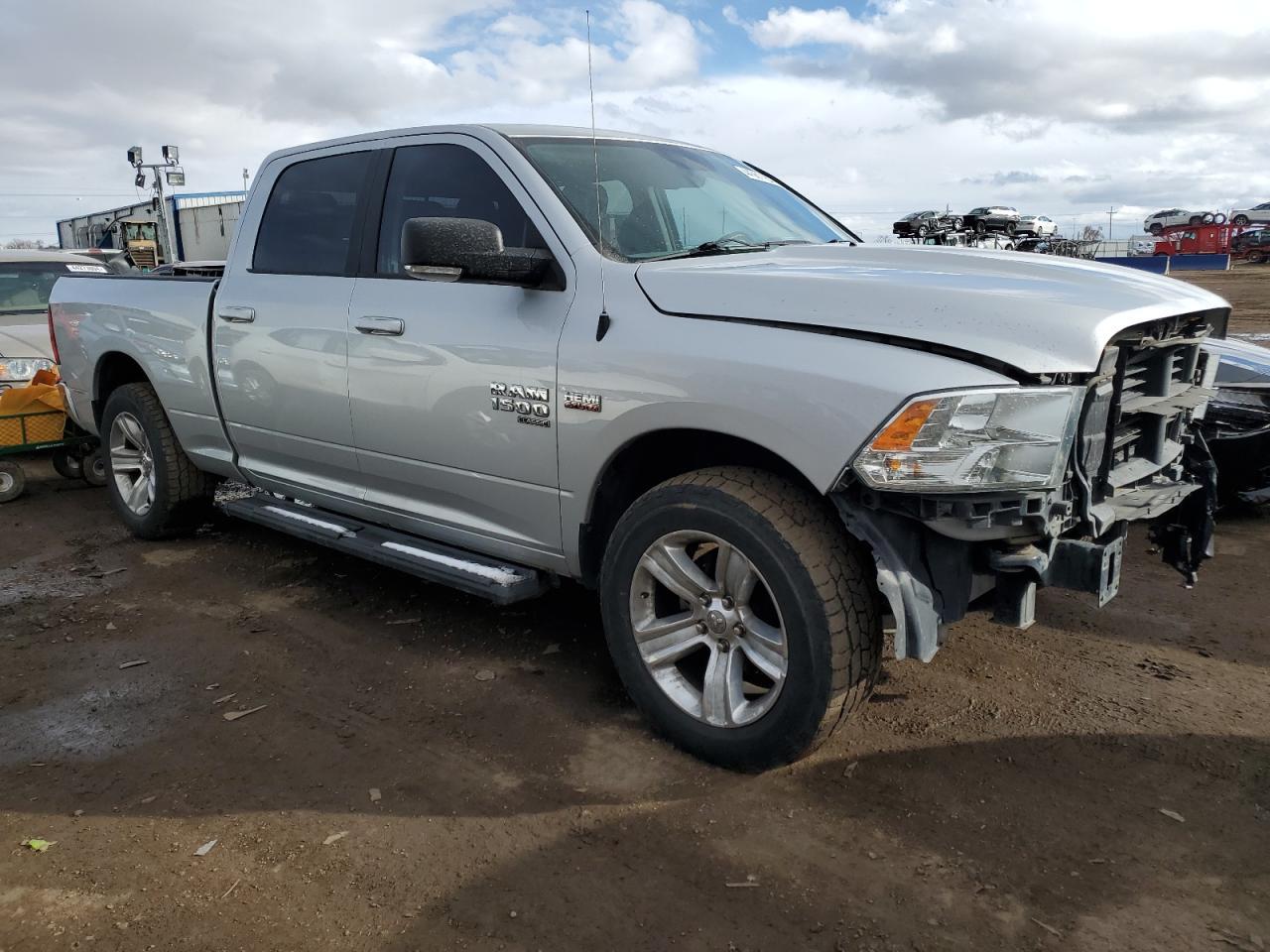 2019 RAM 1500 CLASS - Image 4