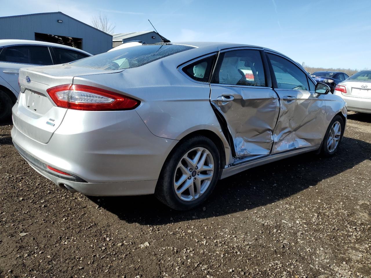 2014 FORD FUSION SE - Image 3