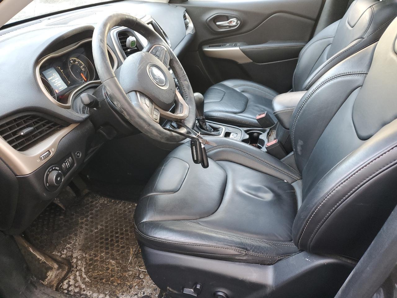 2017 JEEP CHEROKEE L - Image 7