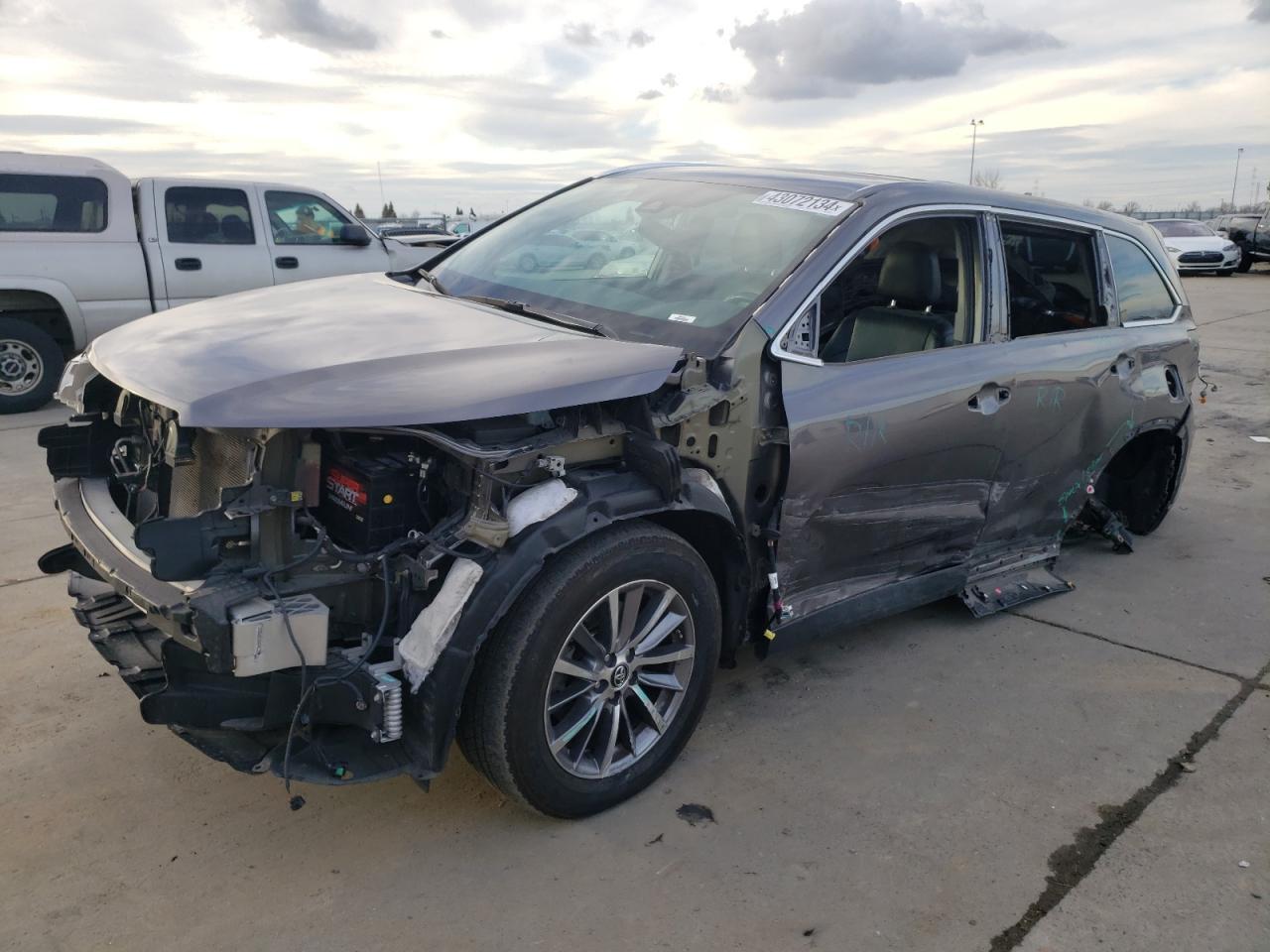 2019 TOYOTA HIGHLANDER