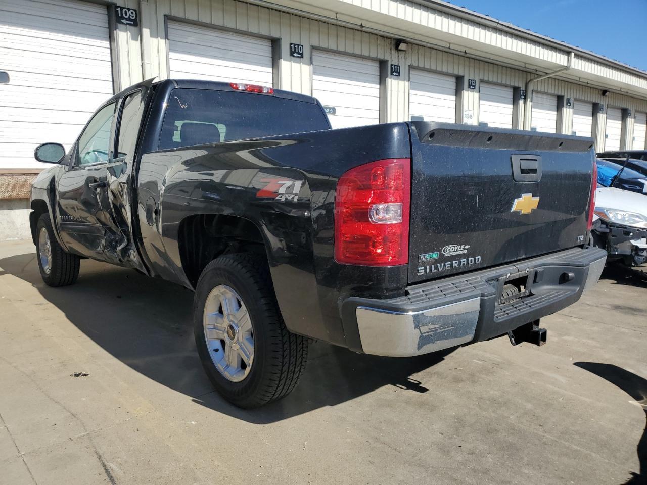 2012 CHEVROLET SILVERADO - Image 2