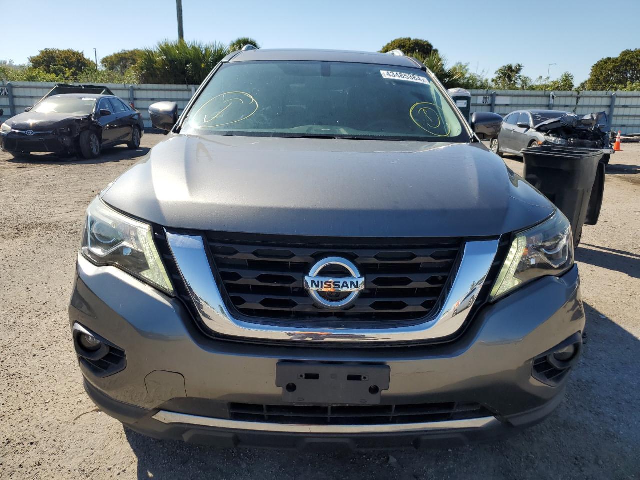 2018 NISSAN PATHFINDER - Фото 5