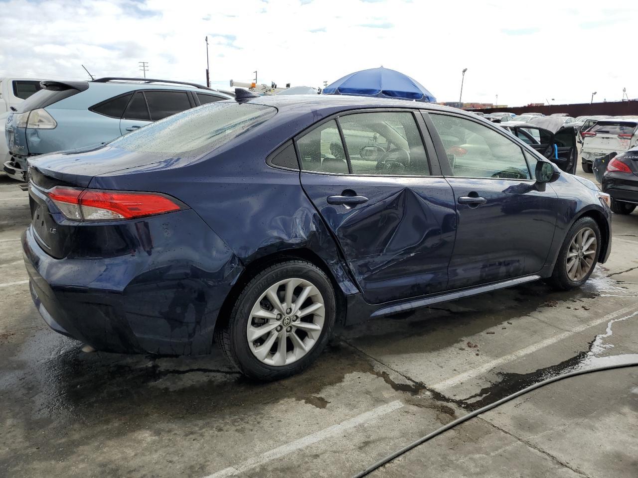 2020 TOYOTA COROLLA LE - Image 3