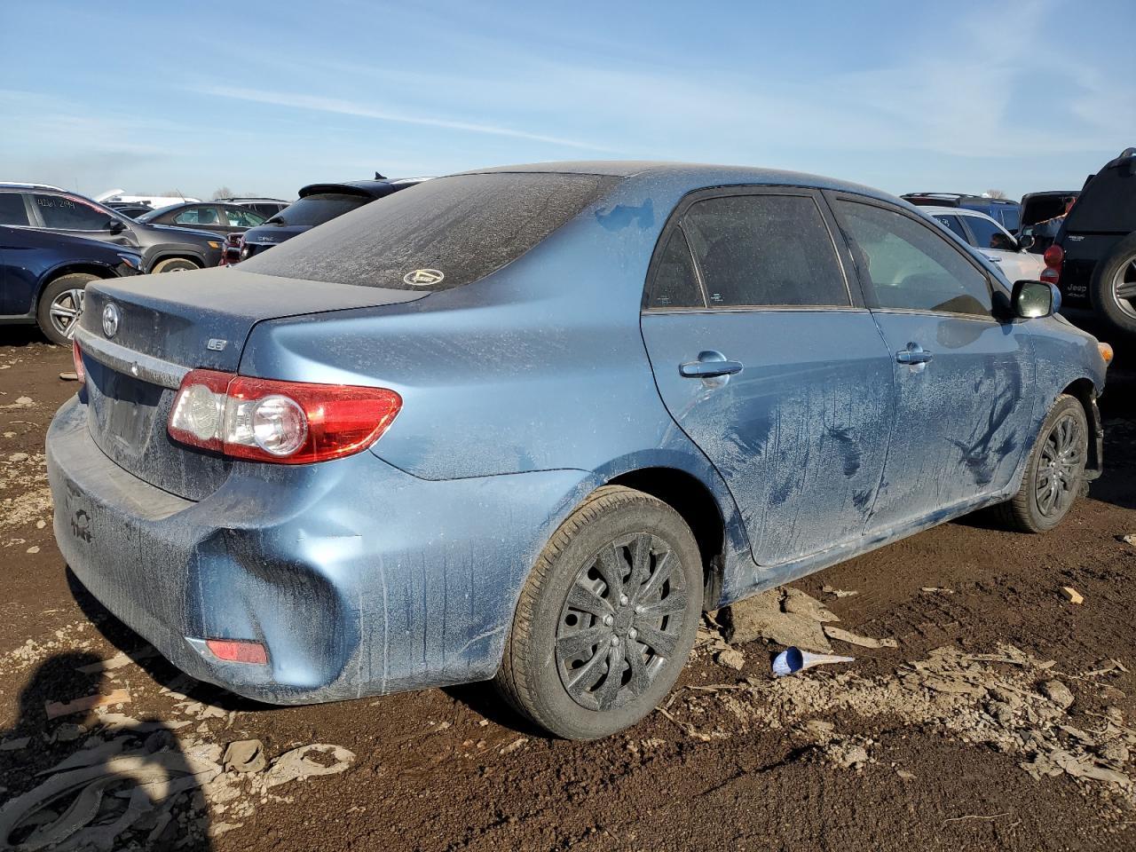 2013 TOYOTA COROLLA BA - Фото 3